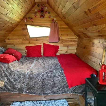 Le Manoir De Bois-en-ardres Ardres